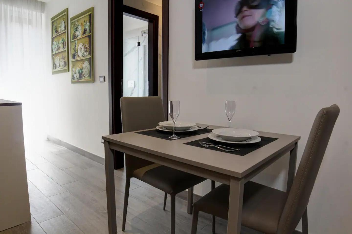 Arsenale Turin Rooms Bagian luar foto