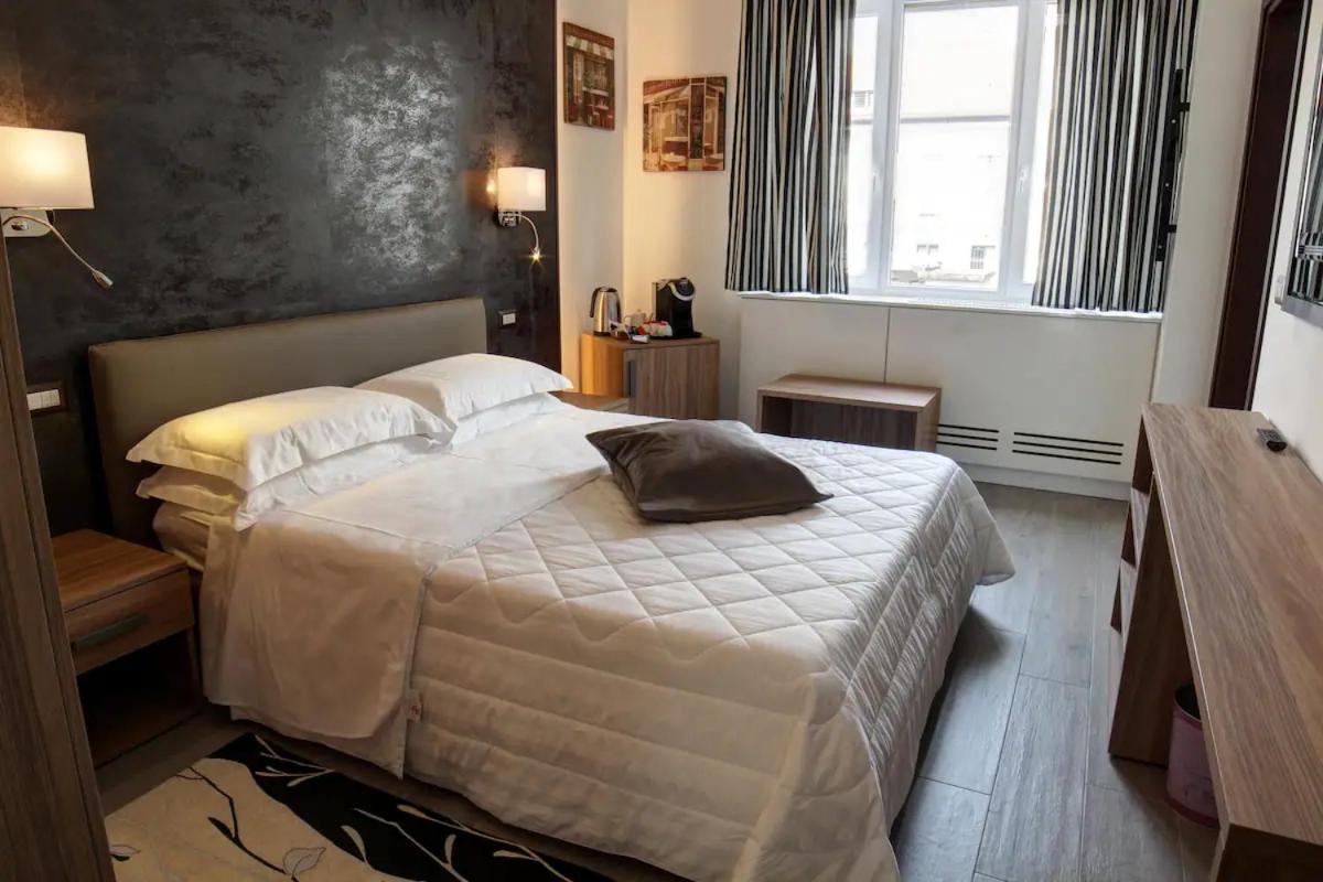 Arsenale Turin Rooms Bagian luar foto